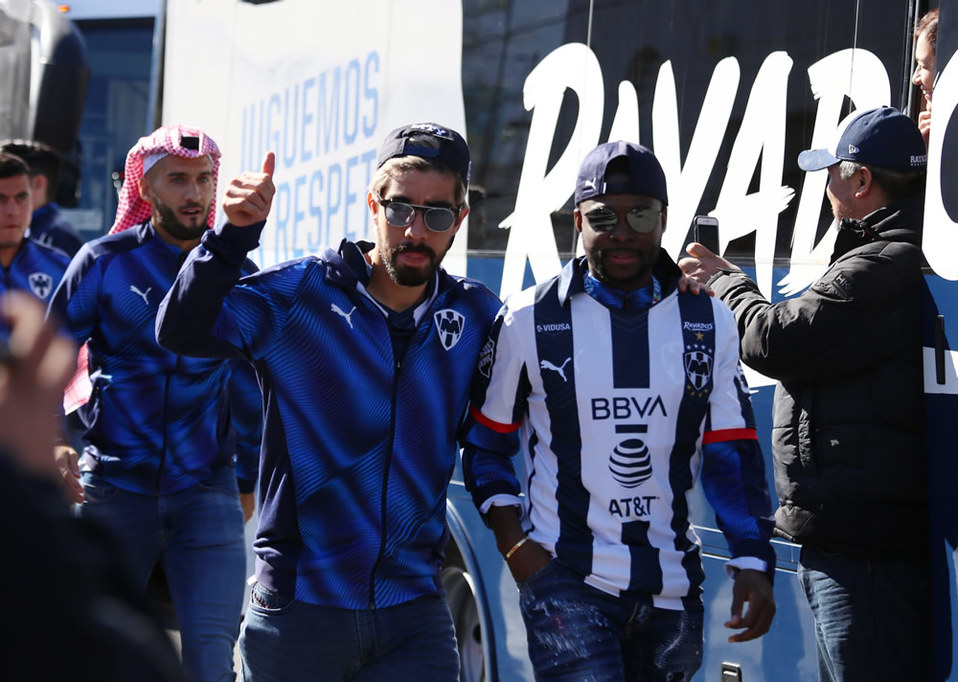 Pizarro agradeció a la afición todo el apoyo.  (Imago 7)