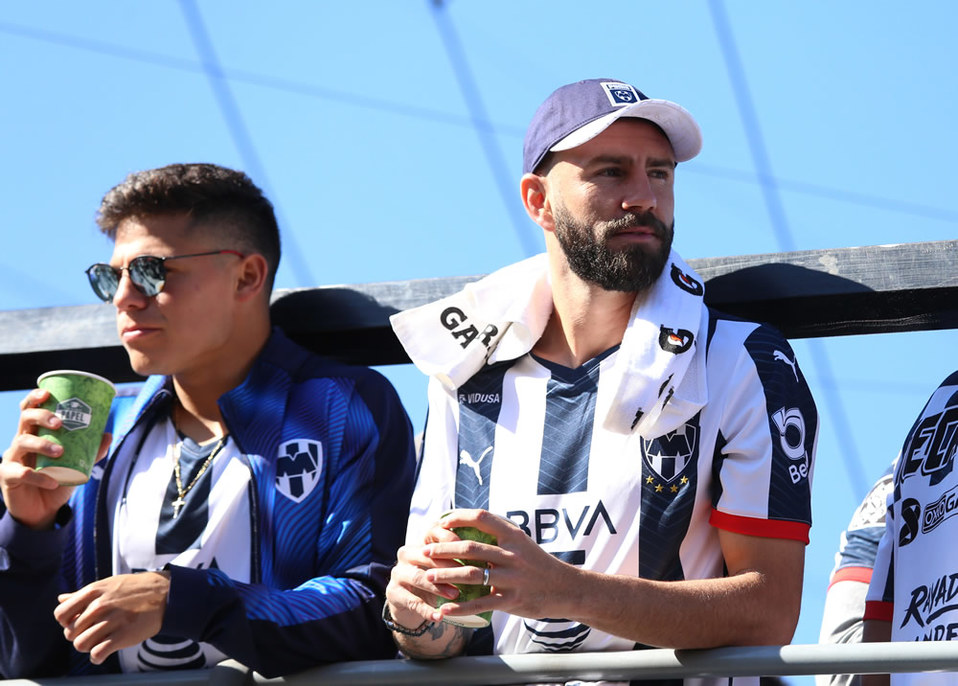 ¿Qué vera Layún?  (Imago 7)