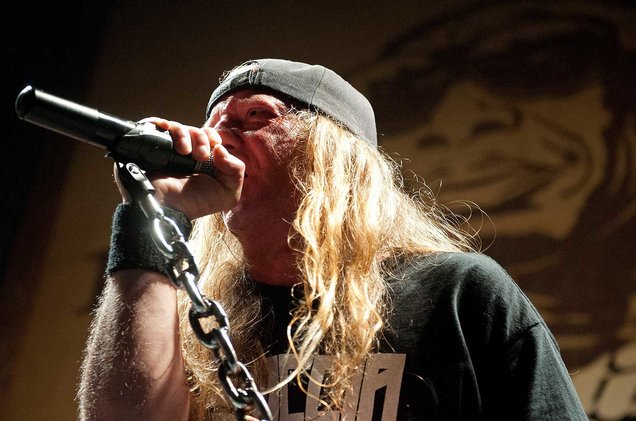 Bruce Corbitt. El cantante de bandas como Rigor Mortis y Warbeast murió a los 56 años después de perderla batalla contra el cáncer.