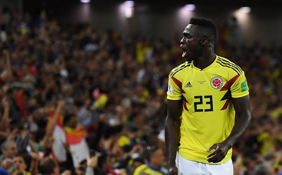 Davinson Sánchez / Tottenham (23 años): De los centrales latinos con mayor proyección mundial, gran juego aéreo y presencia física imponente.