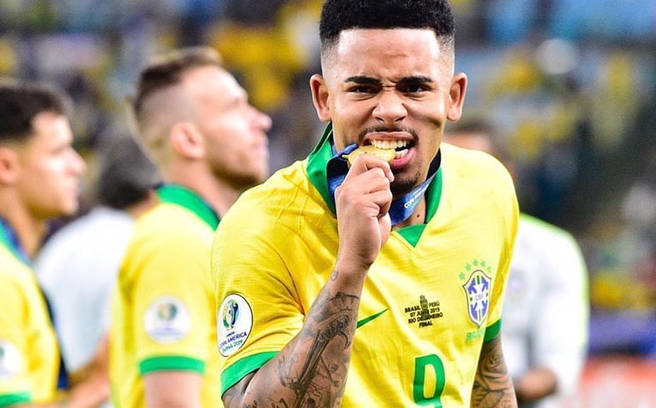 Gabriel Jesús / Manchester City (22 años): Surgido del Palmeiras, lleva 8 goles esta campaña y fue medallista de Oro en Río 2012.