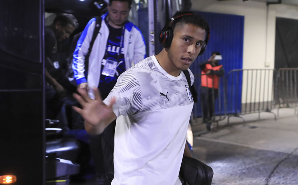 Tras nueve años, Romo deja Querétaro para jugar en la CDMX. (Imago 7)
