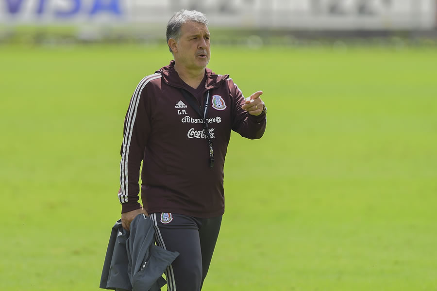 El Tata Martino tiene la misión de llevar al Tri a Qatar. (Foto: Mexsport)