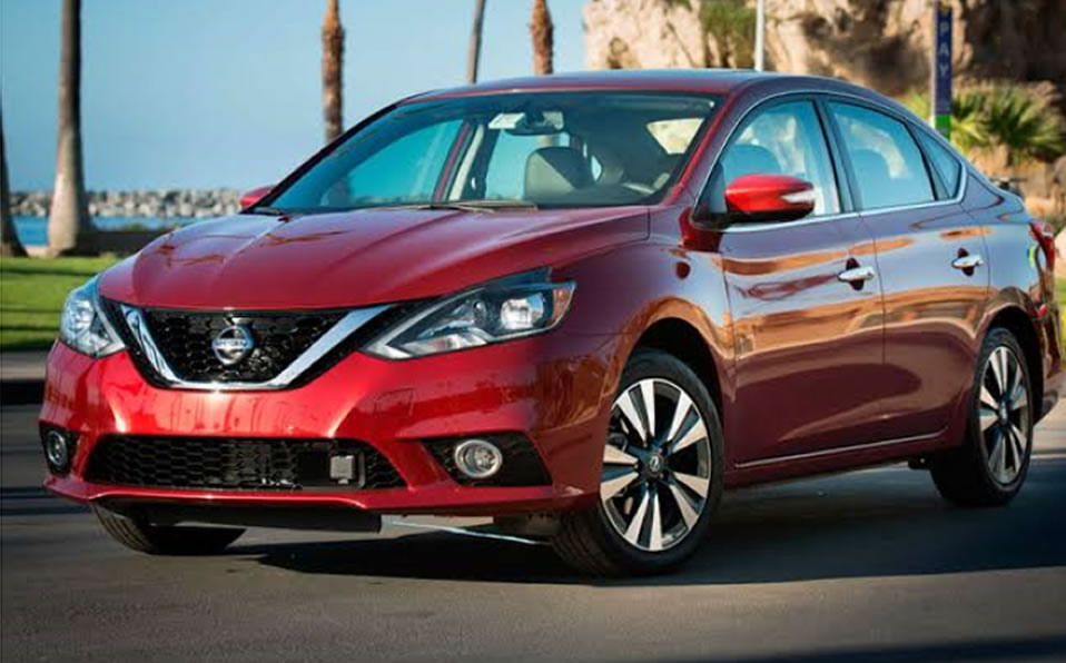 10.-Nissan Sentra: se vendieron 19 mil 750 unidades, el modelo reportó la caída más grande de los 10 más vendidos.