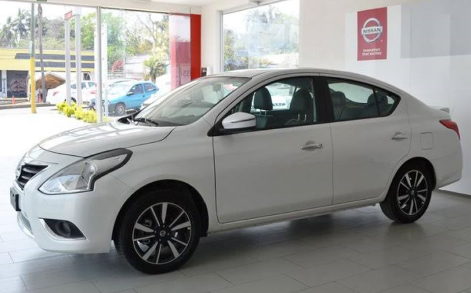 1.-Nissan Versa: lideró el mercado mexicano con 78 mil 839 automóviles.