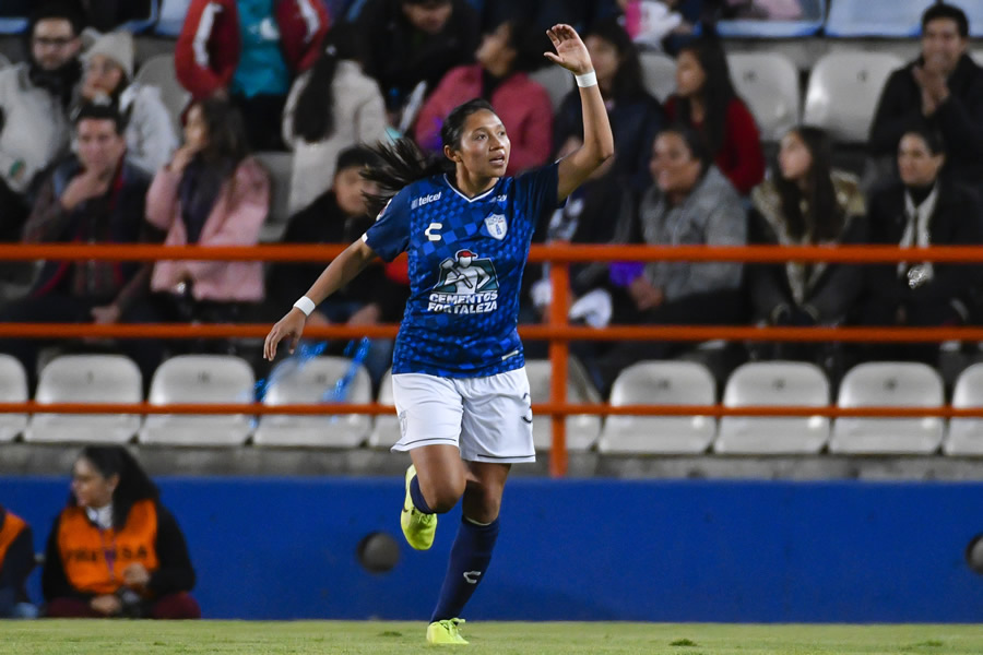 Viridiana Salazar abrió el torneo con una anotación. (Foto: Imago7)