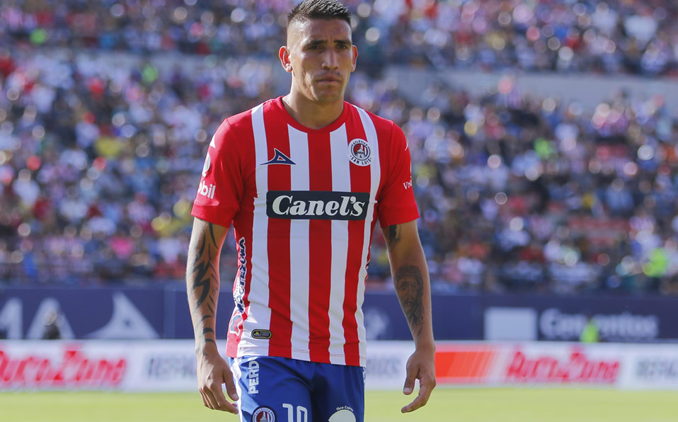 Centurión dejará la Liga MX después de que había llegado como una de las máximas promesas. (Imago 7)