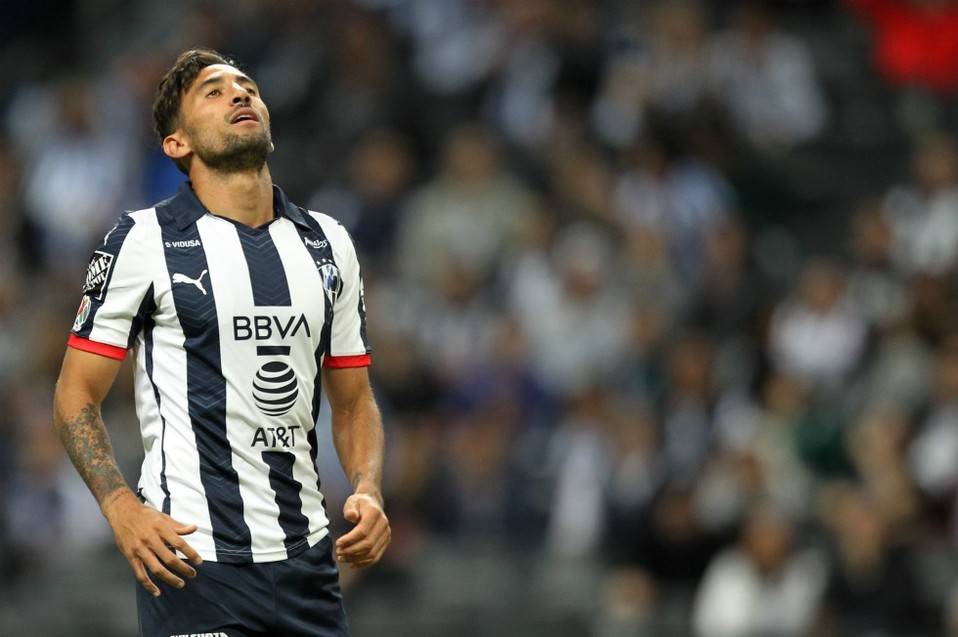 Jonathan Urretaviscaya, del Monterrey al Peñarol de Uruguay