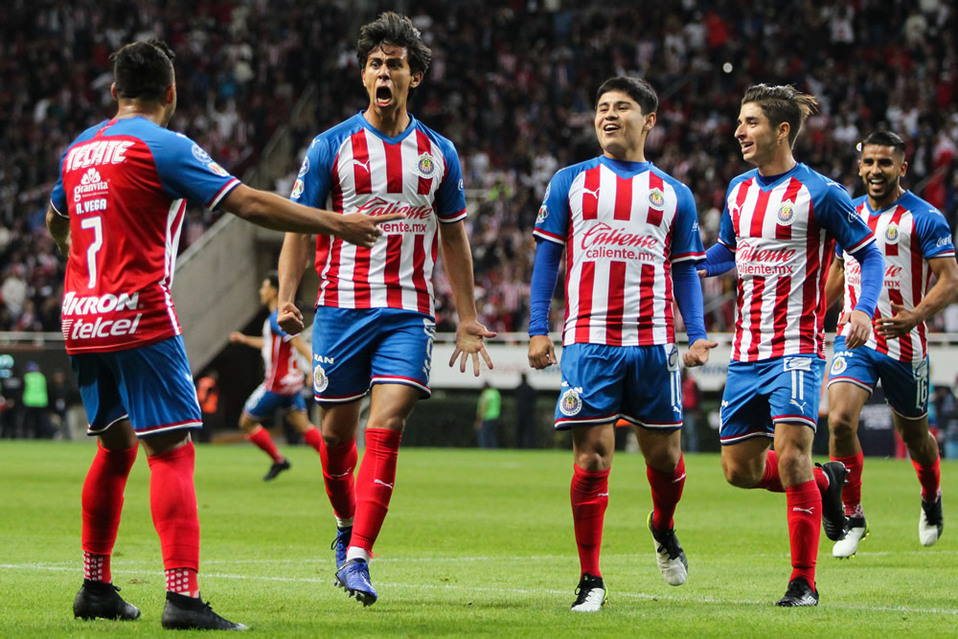 Chivas refrenda su candidatura al título (FOTO: Imago7)