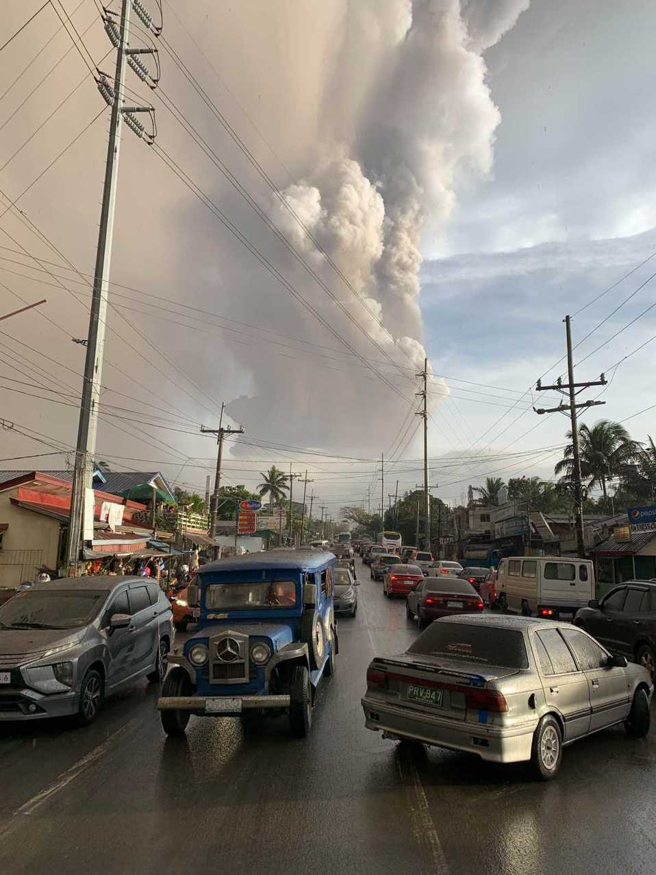 Los residentes filipinos tuvieron que ser evacuados. FOTO: EFE.