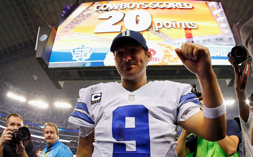 Tony Romo jugó 14 temporadas con los Dallas Cowboys. (AFP)