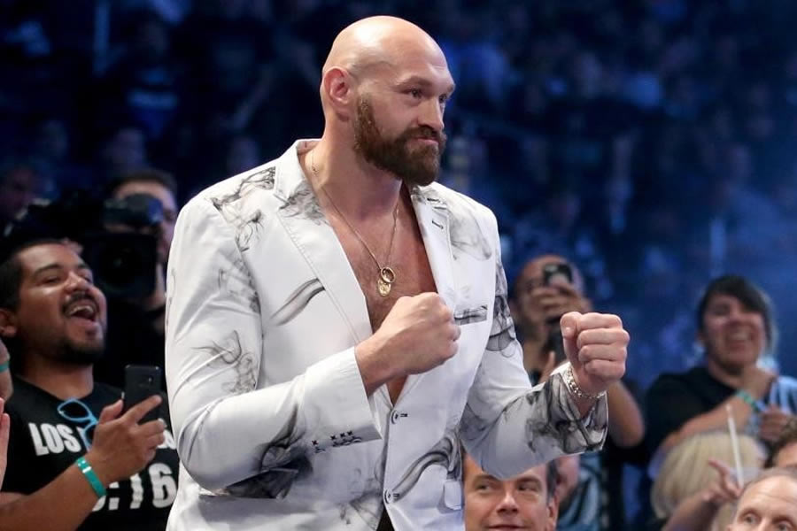 Tyson Fury: Boxeador que ya participó en un evento de WWE, incluso se piensa que puede enfrentar a Brock Lesnar.