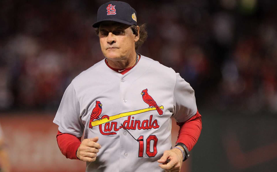 Tony La Russa, un histórico del beisbol, es señalado por robar señales. Foto: AFP