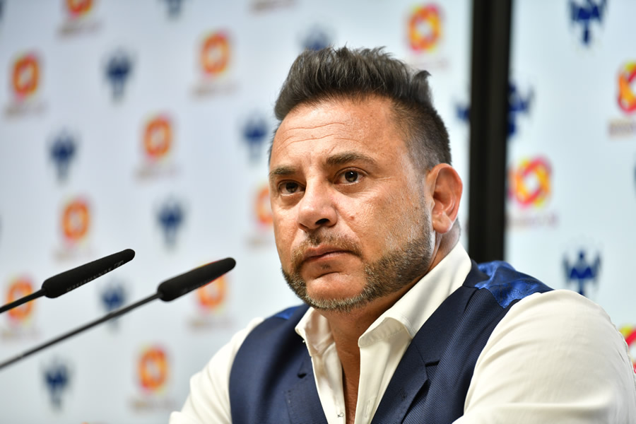 Antonio Mohamed en conferencia de prensa. (Foto: Imago7)