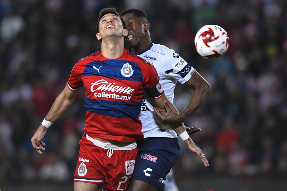 Chivas no pudo en Pachuca (FOTO: Imago)