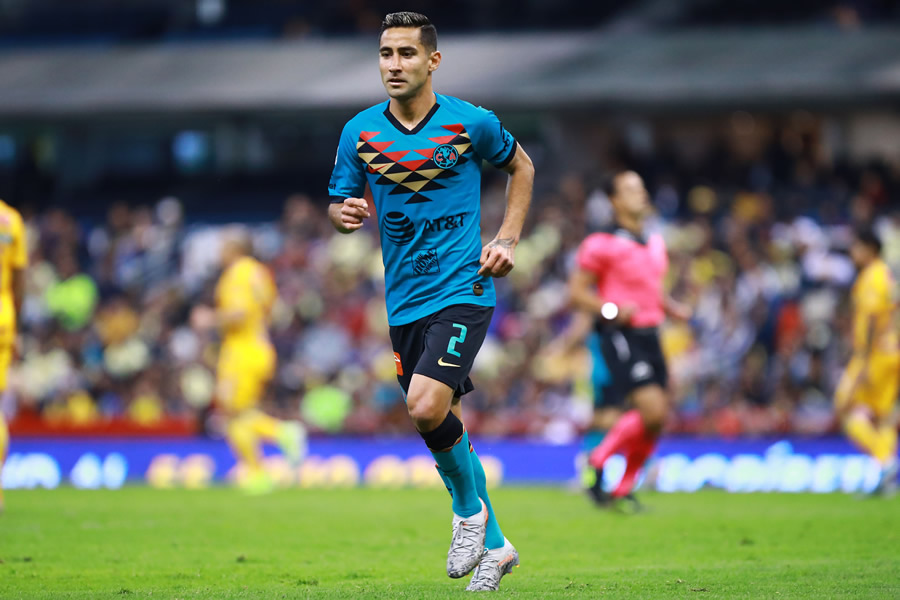 Luis Fuentes se estrenó como azulcrema. (Foto: Imago7)
