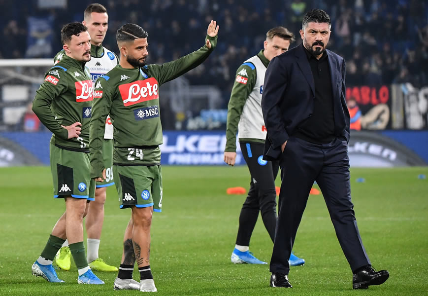 El estratega solo ha podido ganar uno de los cinco partidos que ha dirigido en la Serie A con el Napoli. FOTO: AFP.