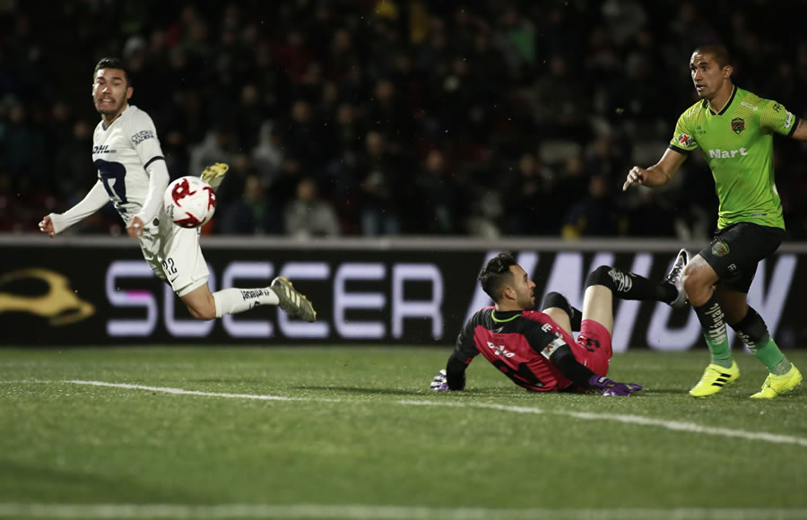Vigón marcó uno de los goles de Pumas en el empate a cuatro goles ante Juárez. FOTO: Mexsport.