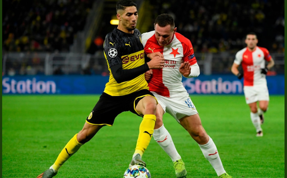 Achraf Hakimi (21 años): está cedido al Borussia Dortmund y juega como central. (@AchrafHakimi)