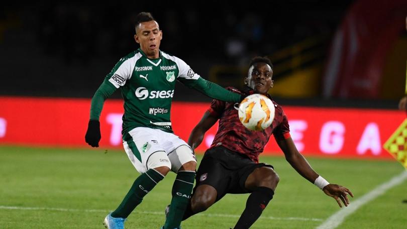 Alex Castro viajó desde el viernes a México.