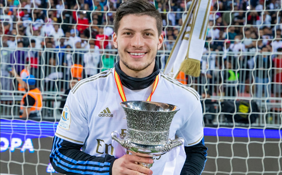Luka Jovic (22 años): juega como delantero en el primer equipo de los trece veces campeones de Europa, pero no ha tenido regularidad. (@RodriguezRMCF)