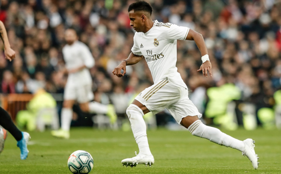 Rodrygo Goes (18 años): juega bajo las órdenes de Zidane con el Madrid actualmente. (@RodrygoGoes)