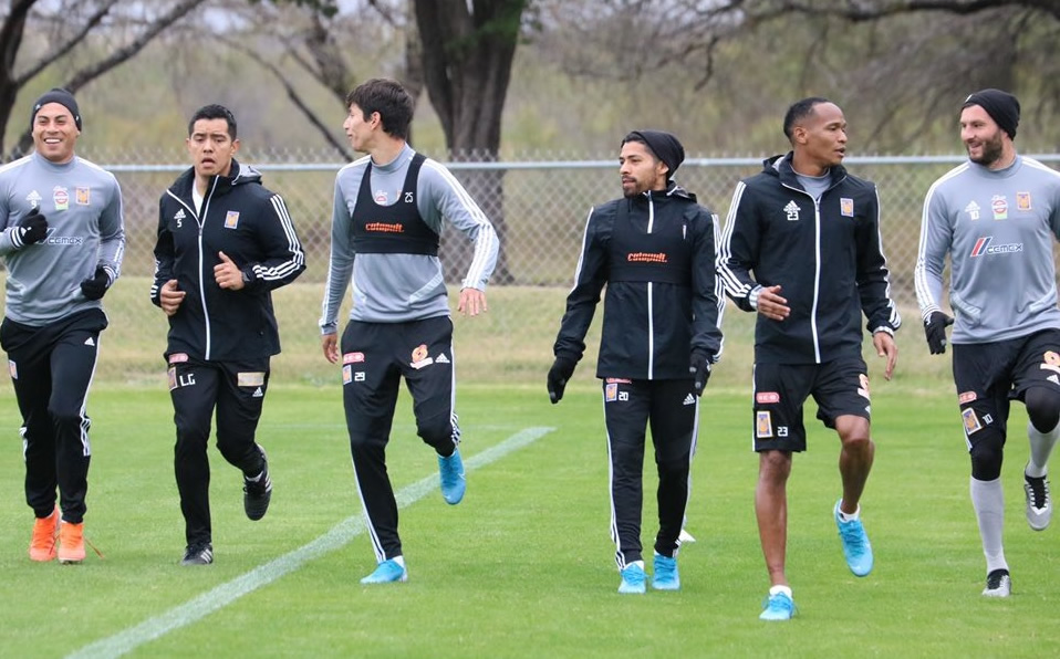 Durante la práctica de este día. (Tigres)