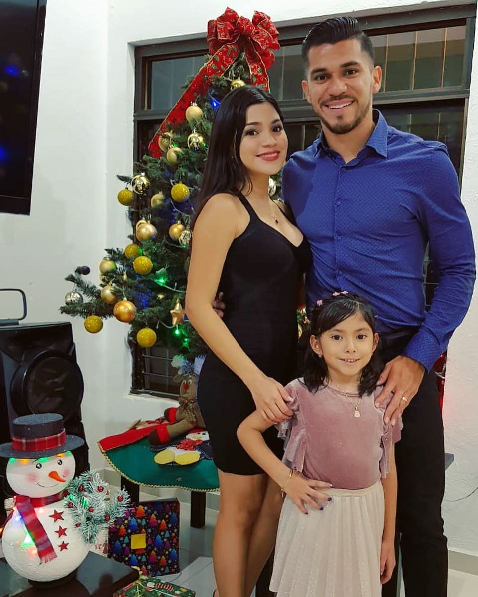 Henry Martín celebró su reciente gol con todo y dedicatoria. (HenryMarti)