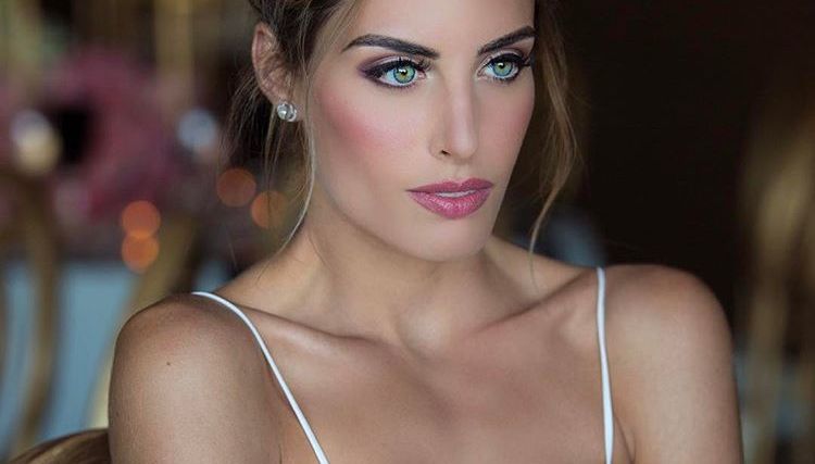 Modelo, mama y esposa, Ale prepara el lanzamiento de su propia marca de cuidados para la piel. (ale_sada)