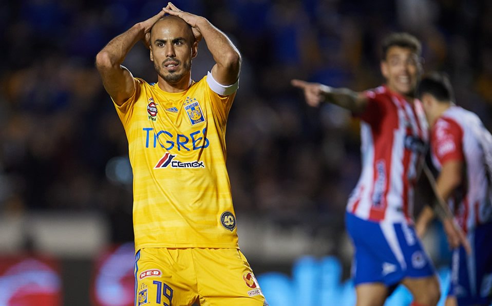 Guido Pizarro saldrá de la convocatoria de la Jornada 3 por lesión. (@Mexsport)