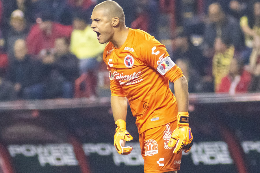 Lajud apenas participó en el encuentro. (Fotos: Imago7 y Mexsport)