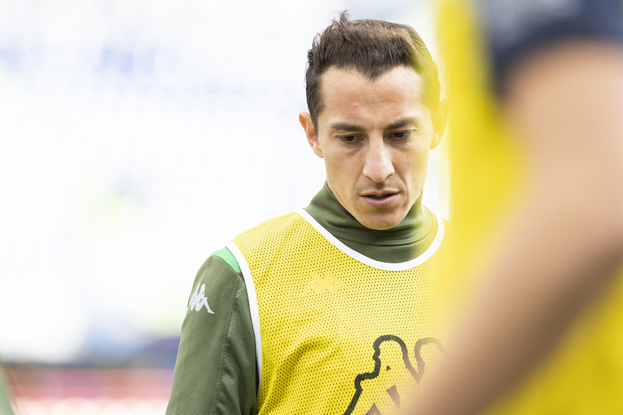 Guardado estaba dando un buen juego ante Getafe. (Foto: Real Betis)