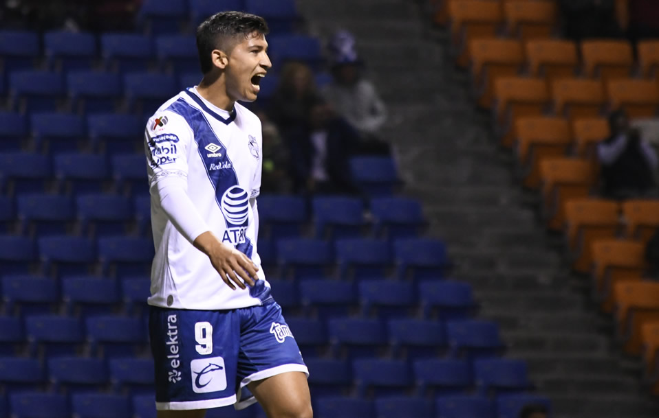 Zaldivar fue titular y cerca estuvo de marcar (FOTO: Imago7)