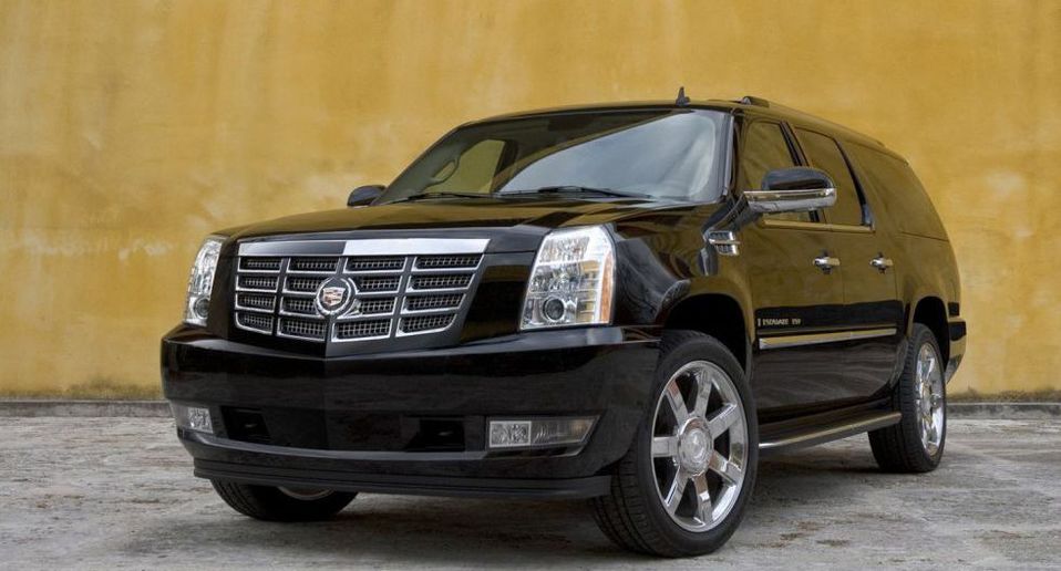 5.- Cadillac Escalade: Los SUV también fueron una debilidad de la estrella de la NBA. (Cadillac)