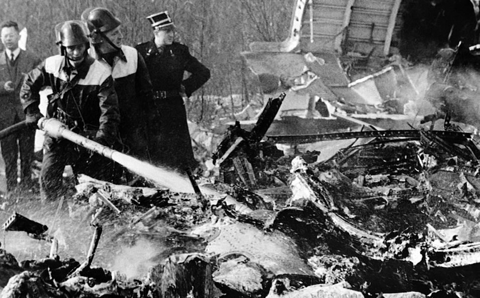 1961. El equipo de patinaje artístico de Estados Unidos falleció en el aterrizaje en Bruselas, 72 personas fallecidas. (AFP)