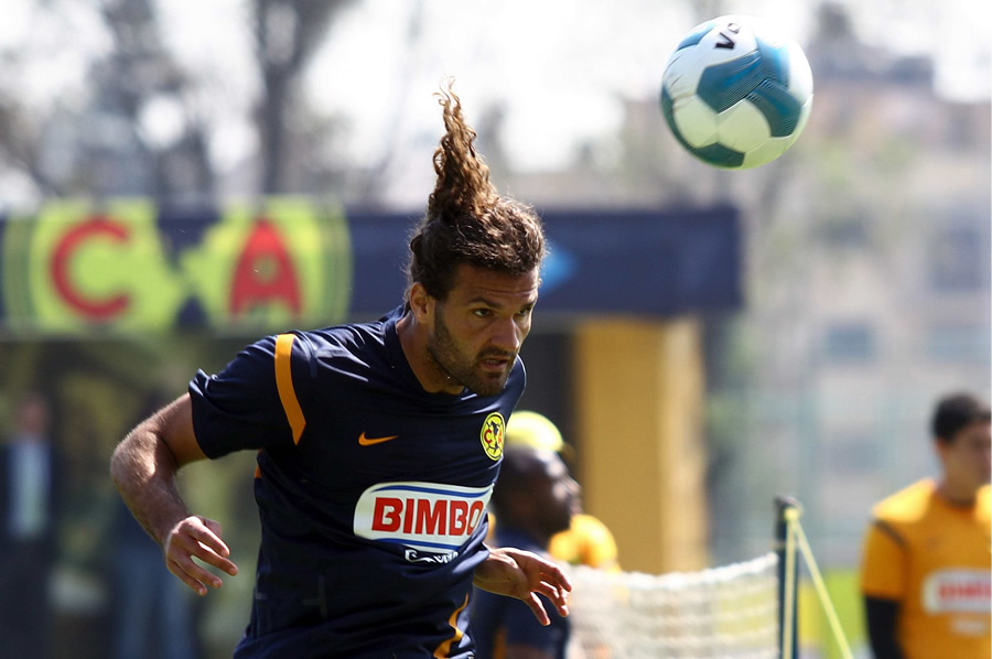 Oswaldo Vizcarrondo: el defensa venezolano solo jugó 12 partidos con la Águilas en 2012. (Foto: Mexsport)