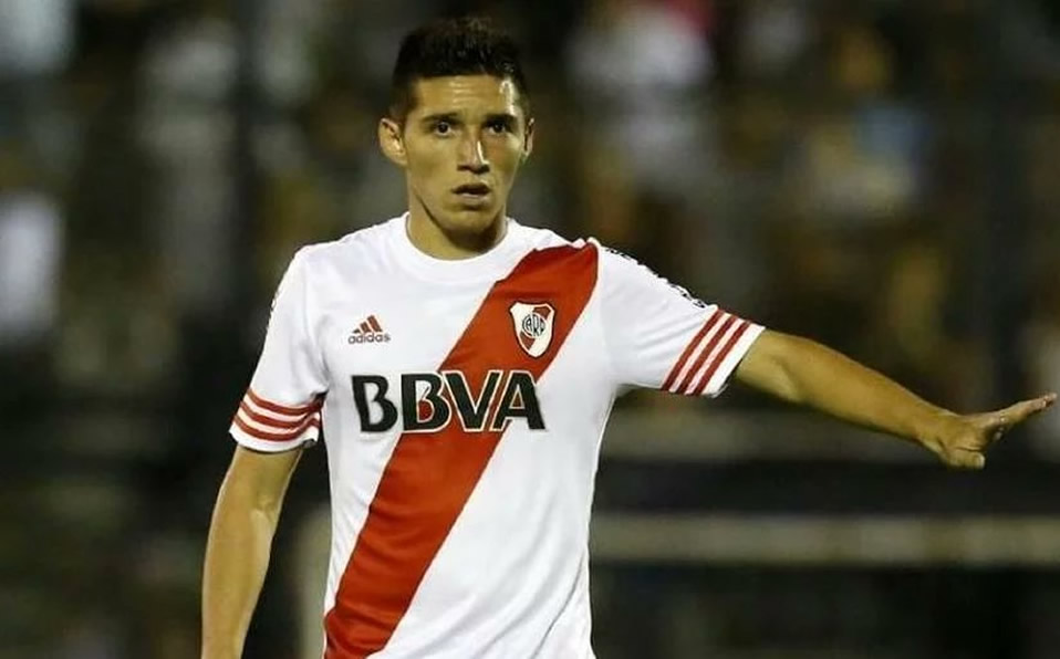 Toda la formación del argentino fue con River. (AP)