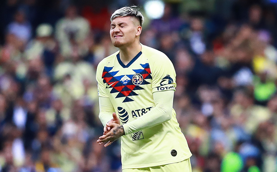 América rechaza fichar un delantero pese a lesión de Nico Castillo (Imago7)