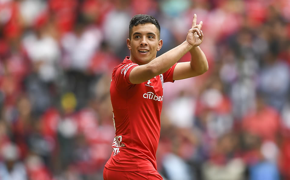 Leo Fernández marcó un golazo ante Cruz Azul. Foto: Imago7