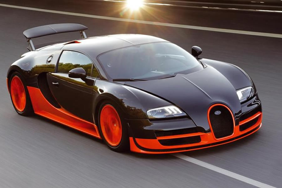 El precio de un Bugatti Veyron Super Sport es superior a los dos millones de euros.