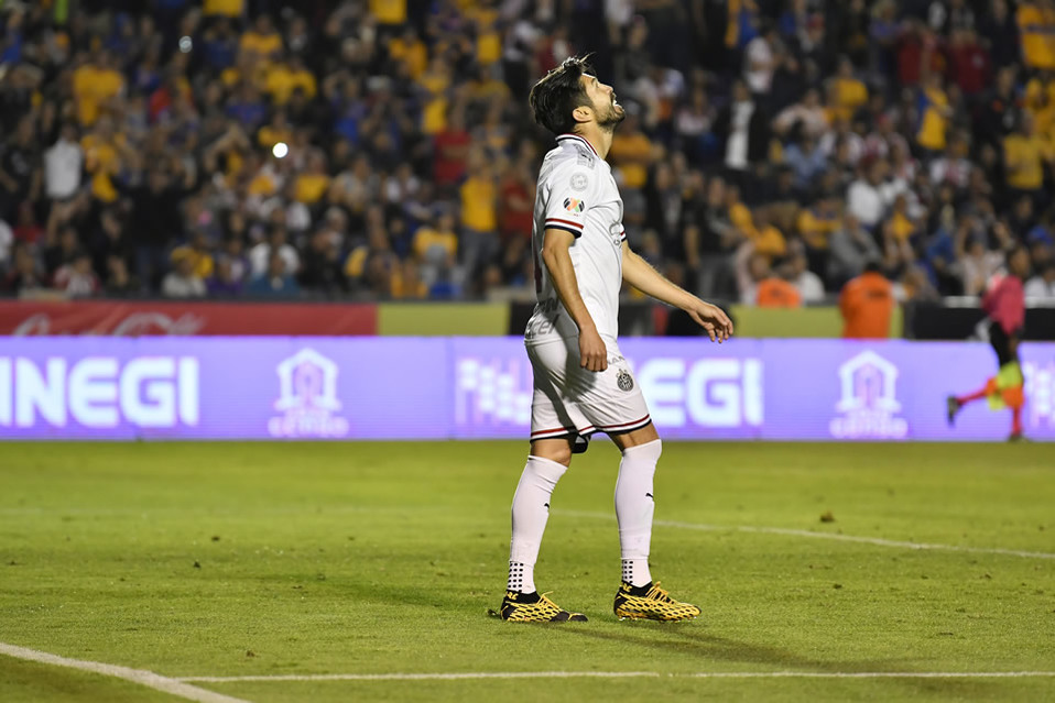 Oribe se perdió un gol increíble antes del tercero de Tigres (FOTO: Imago7)