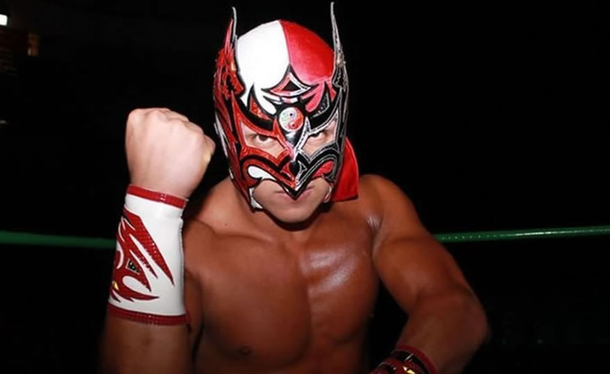 Dragon Lee: Hermano de Rush, oficialmente se unió a los Ingobernables en ROH. (MT)