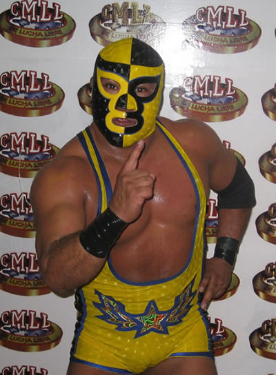 Pequeño Pierroth: Se unió acompañando a Bestia del Ring. (Súper Luchas)
