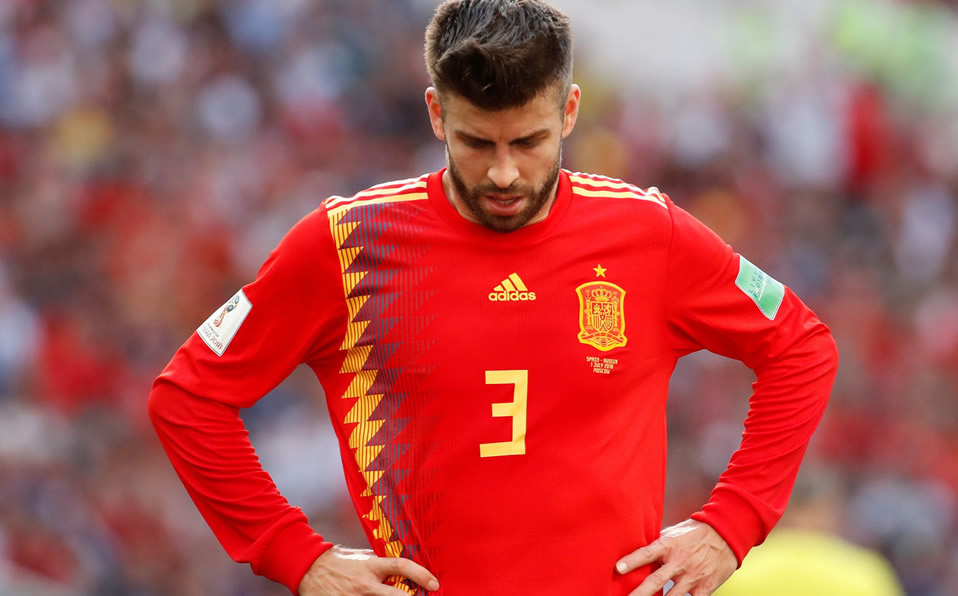 Gerard Piqué apareció en la prelista de España como posible refuerzo. (Reuters)
