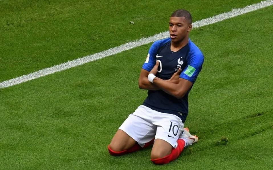 Kylian Mbappé da la edad para participar en la justa olímpica con Francia. (AFP)