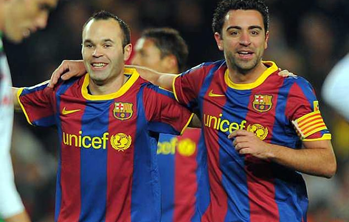 Iniesta y Xavi, poco que agregar. En el primer equipo del Barcelona estuvieron del 2002 al 2018 y de 1998 al 2015, respectivamente.