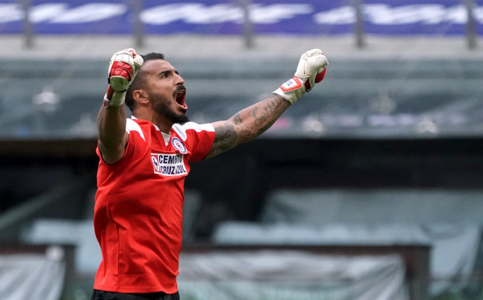 Guillermo Allison. Cruz Azul. 09 años 07 meses 14 días