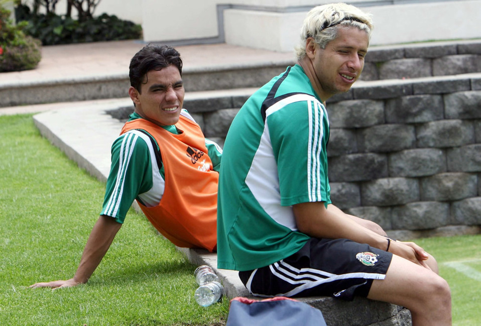 Omar Bravo y Adolfo Bautista en la Selección y Chivas. (Foto: Mexsport)