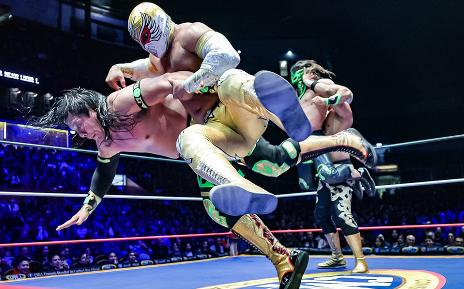 Carístico y Forastero van a la Final del Torneo Increíble de Parejas (Twitter @CMLL_OFICIAL)