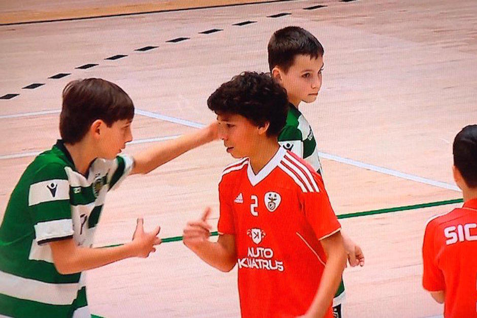 Dinis dio un verdadero ejemplo de fair play.